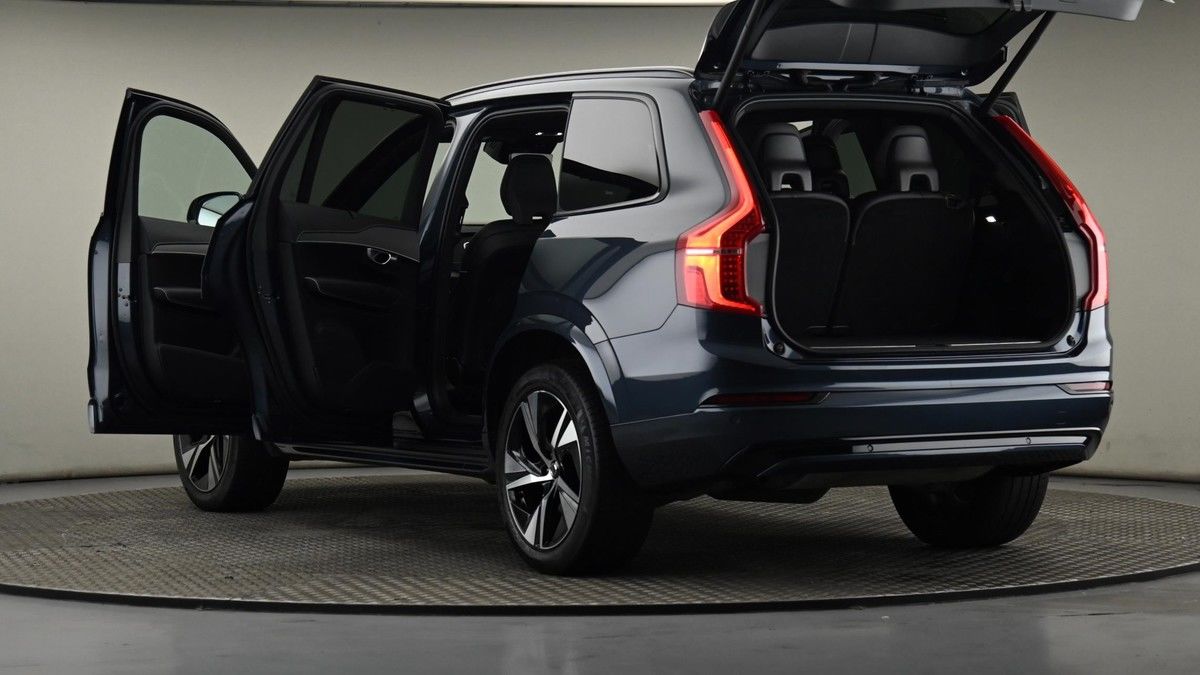 Volvo XC90 Image 29