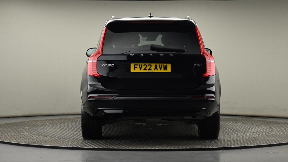 Volvo XC90 Image 24