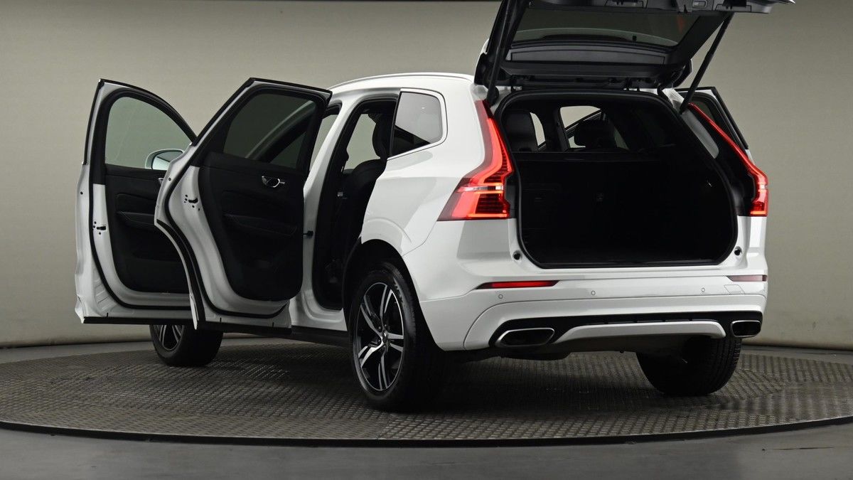 Volvo XC60 Image 29