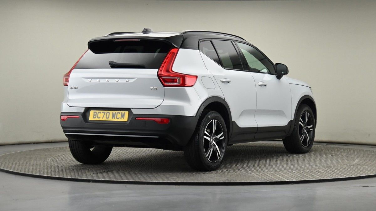 Volvo XC40 Image 25