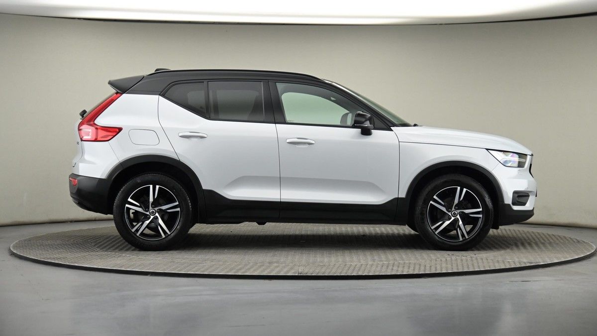 Volvo XC40 Image 26
