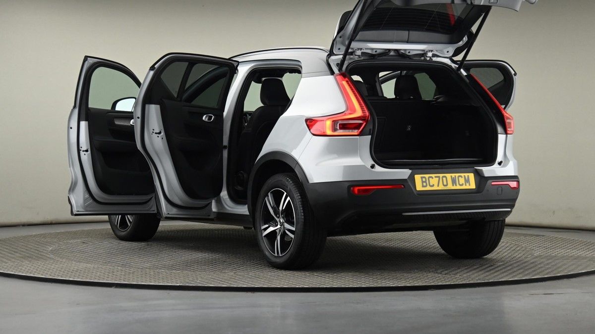 Volvo XC40 Image 28