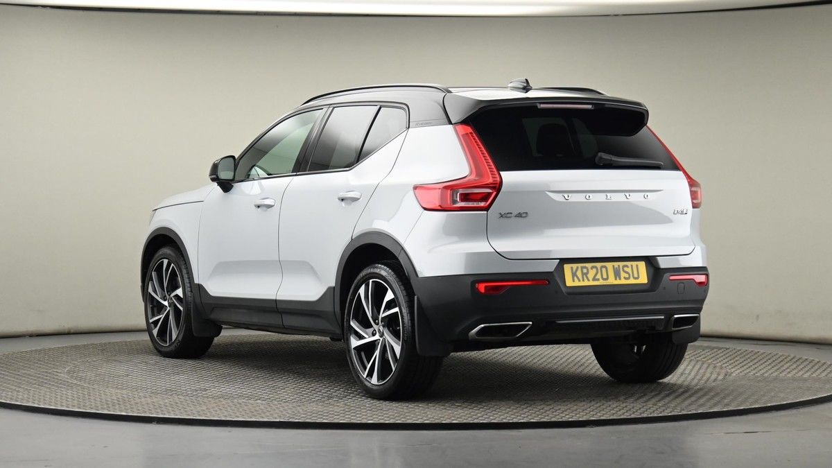 Volvo XC40 Image 23