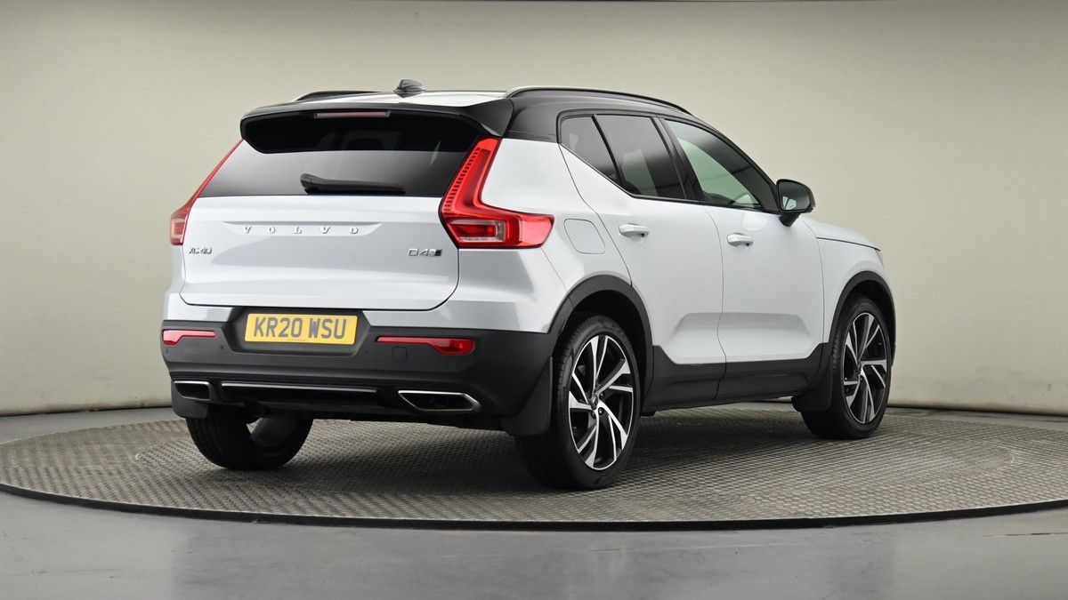 Volvo XC40 Image 25