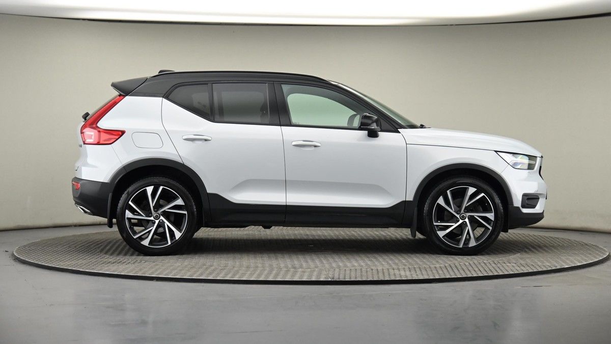 Volvo XC40 Image 26