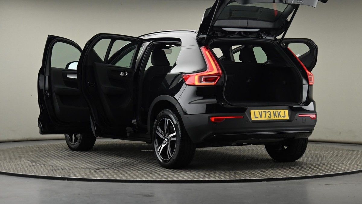 Volvo XC40 Image 28