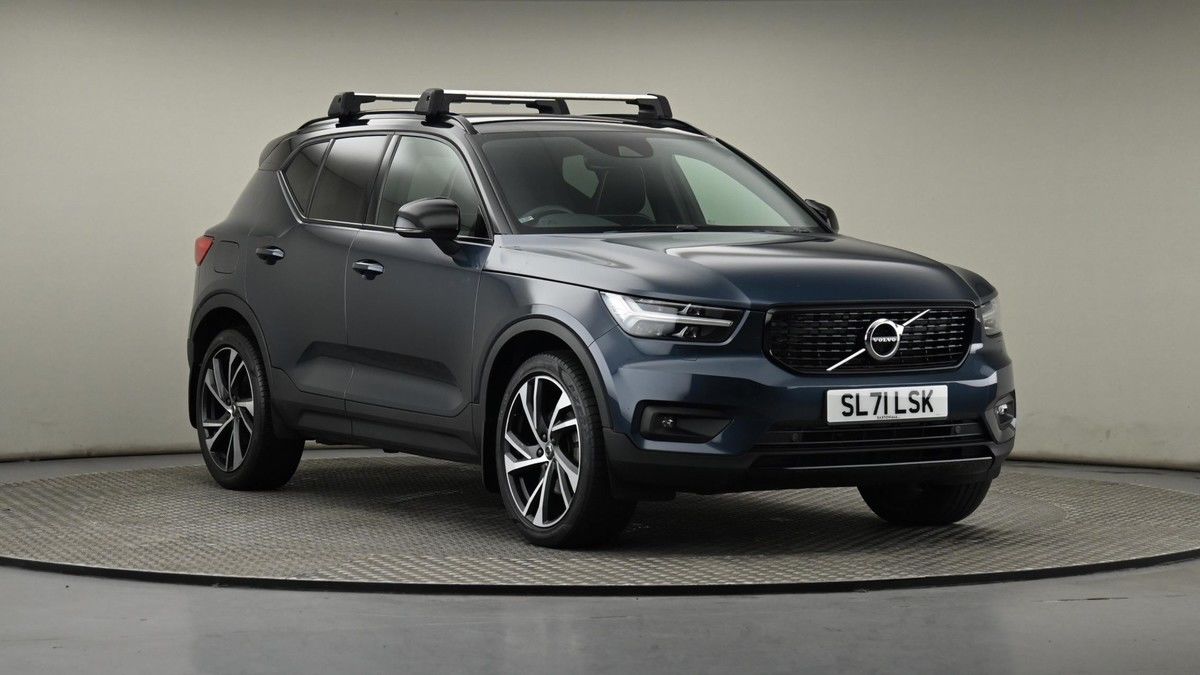 Volvo XC40 Sticky Header Image