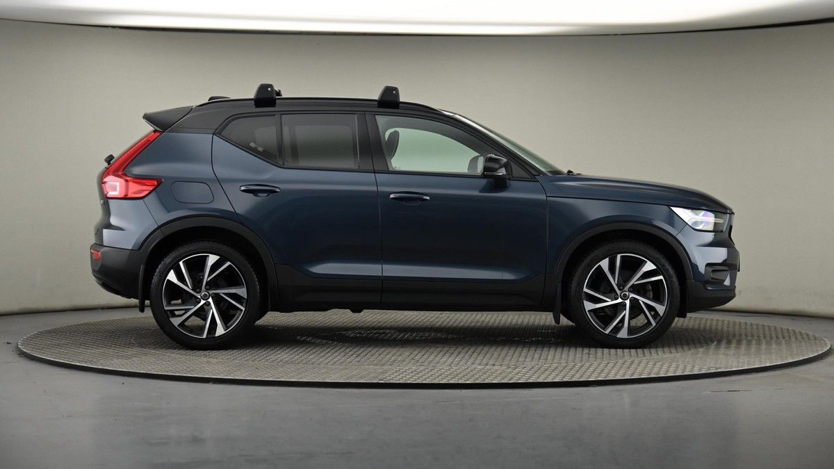 Volvo XC40 Image 26