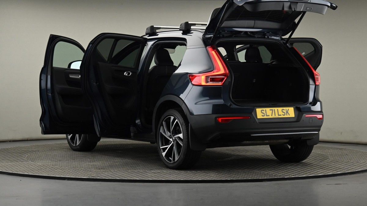 Volvo XC40 Image 28