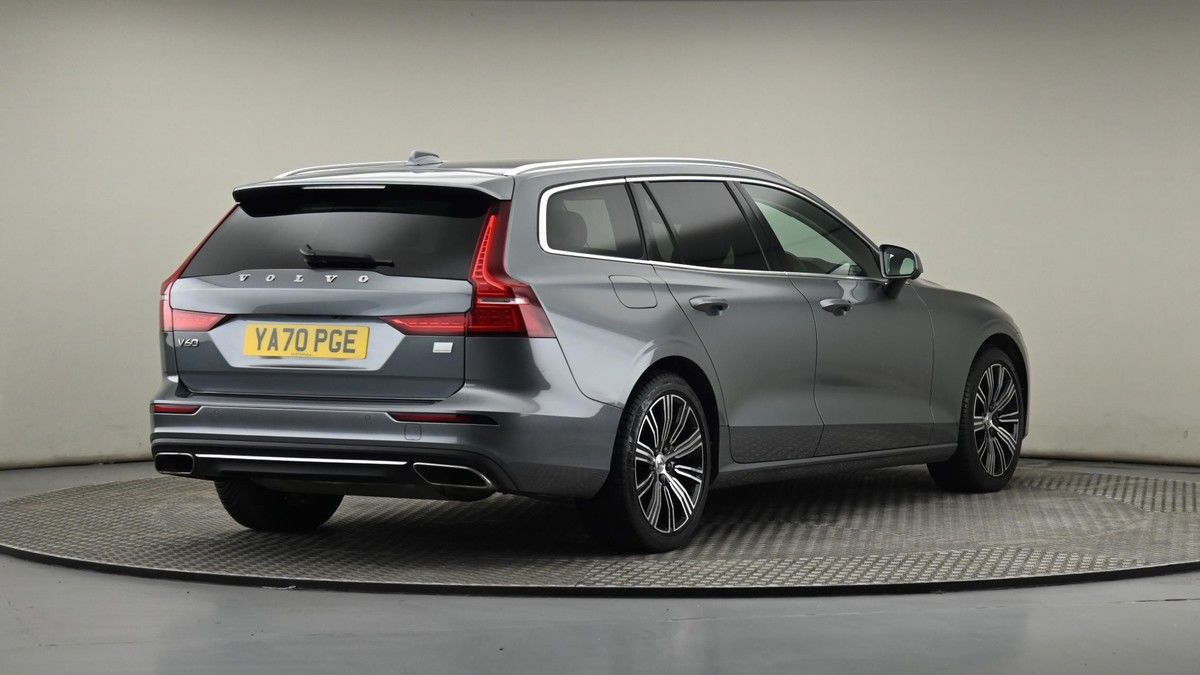 Volvo V60 Image 25