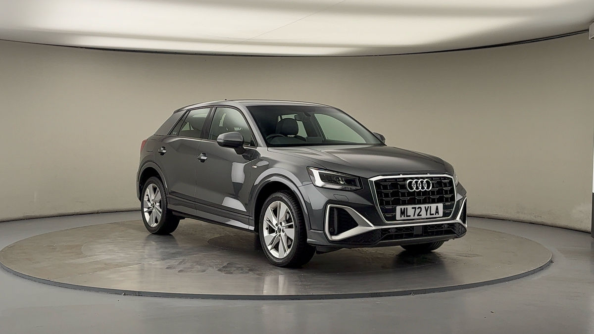 Audi Q2 Sticky Header Image