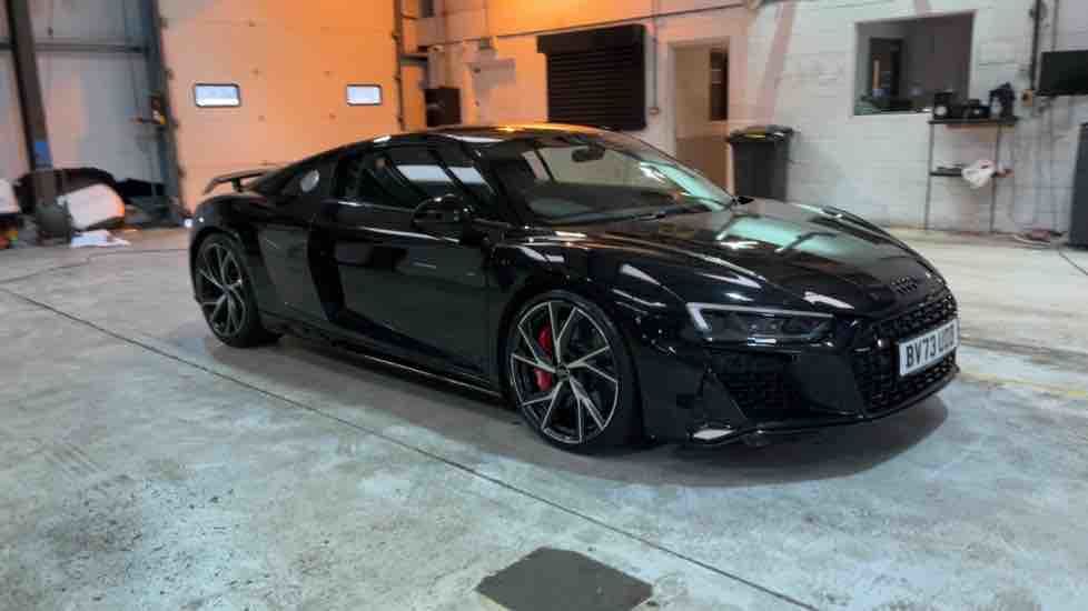 More views of Audi R8