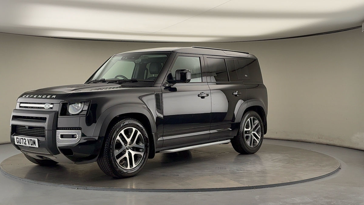 Land Rover Defender 110 Image 20