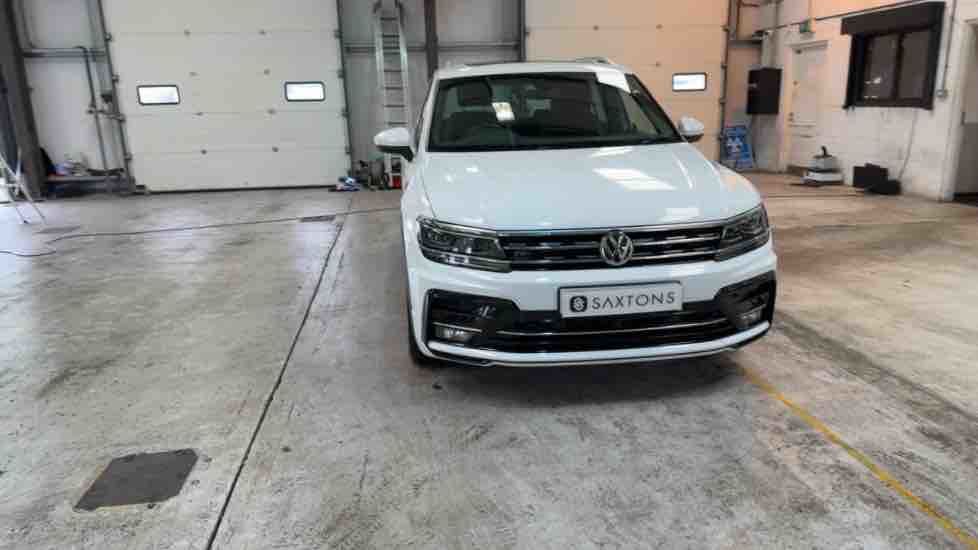 More views of Volkswagen Tiguan