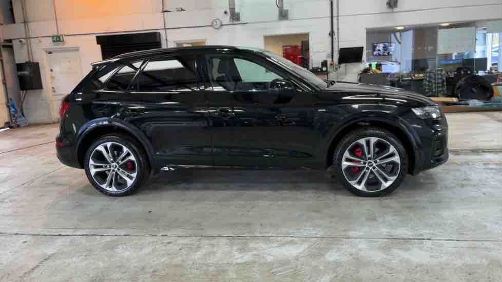 More views of Audi Q5