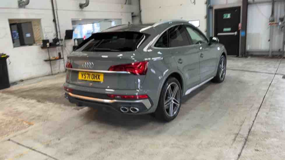 More views of Audi SQ5