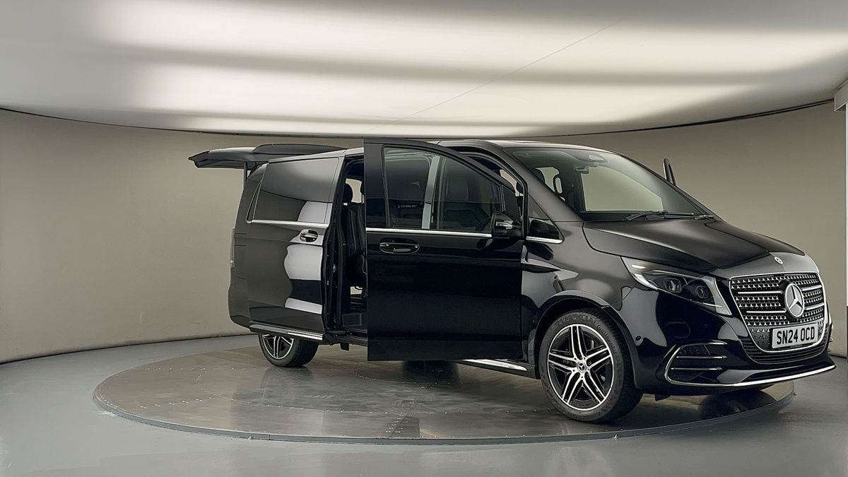 More views of Mercedes-Benz V Class