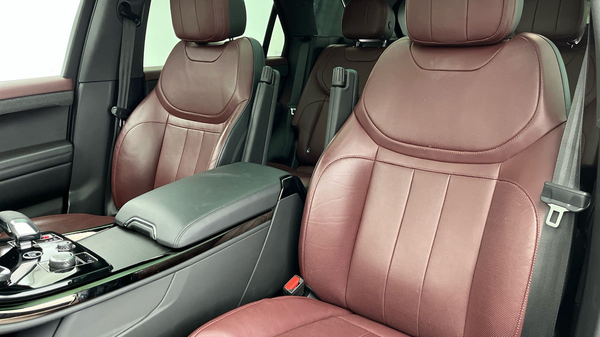Land Rover Range Rover Sport Image 7