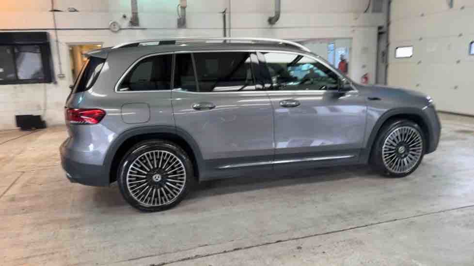 More views of Mercedes-Benz EQB