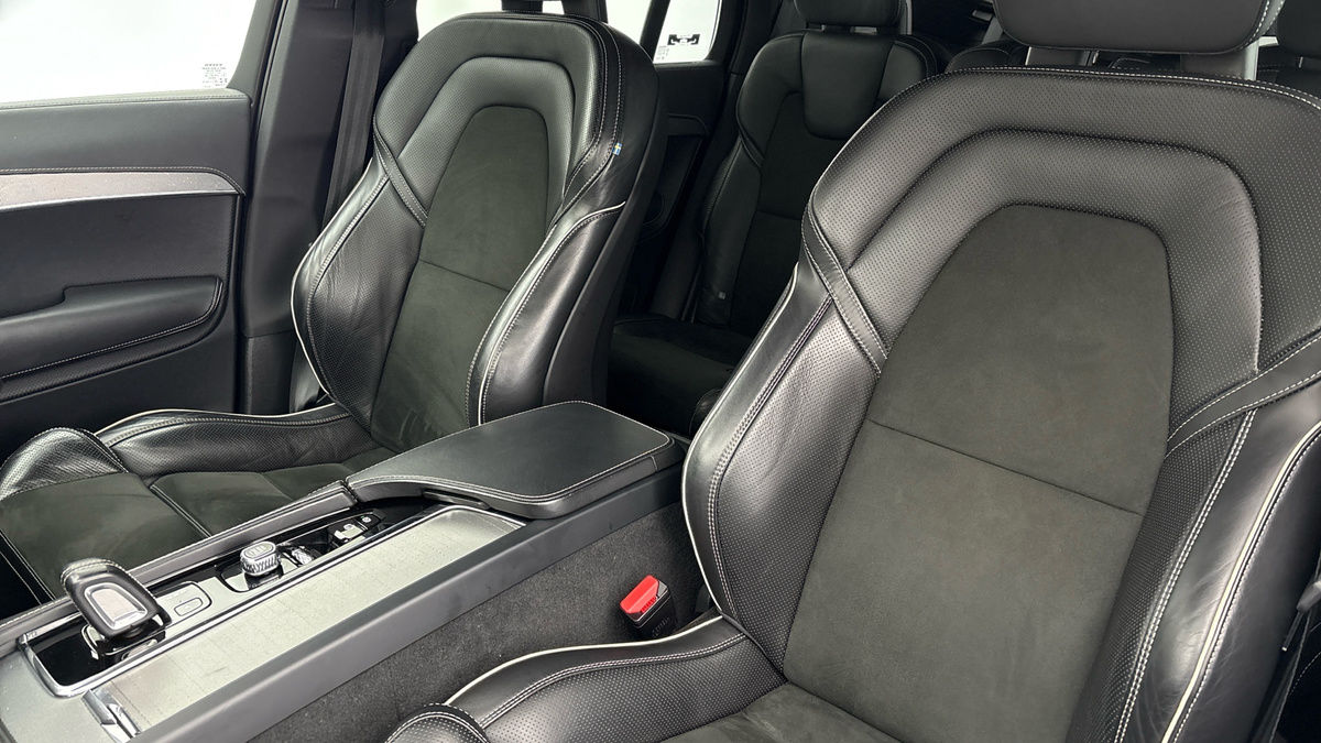 Volvo XC90 Image 7
