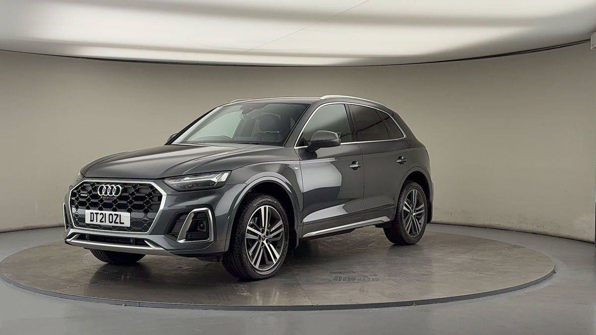 More views of Audi Q5