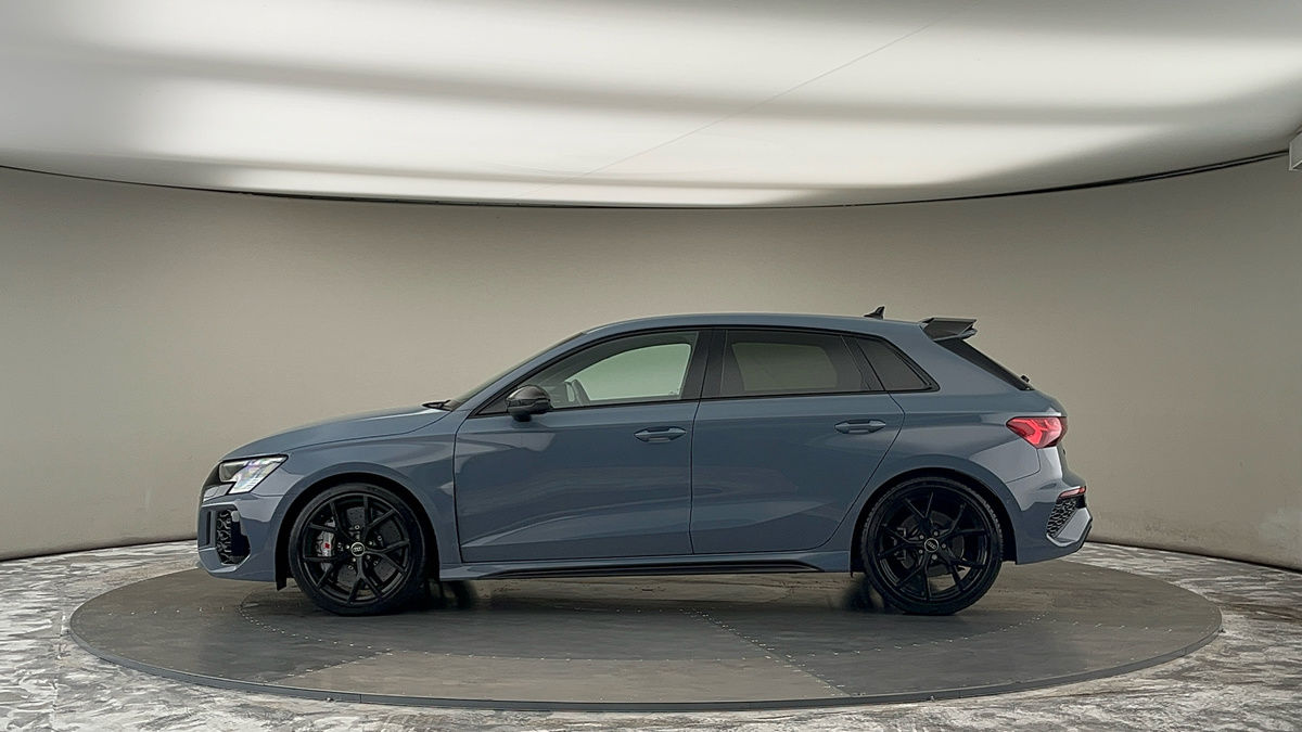 Audi RS3 Image 15
