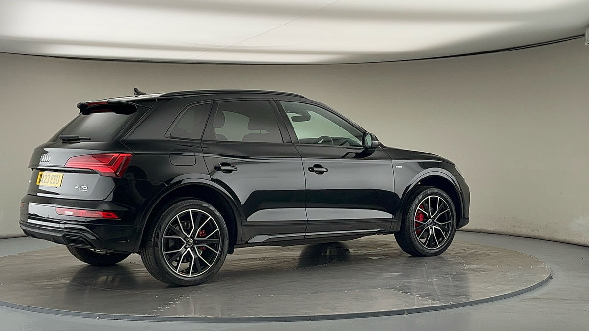 More views of Audi Q5