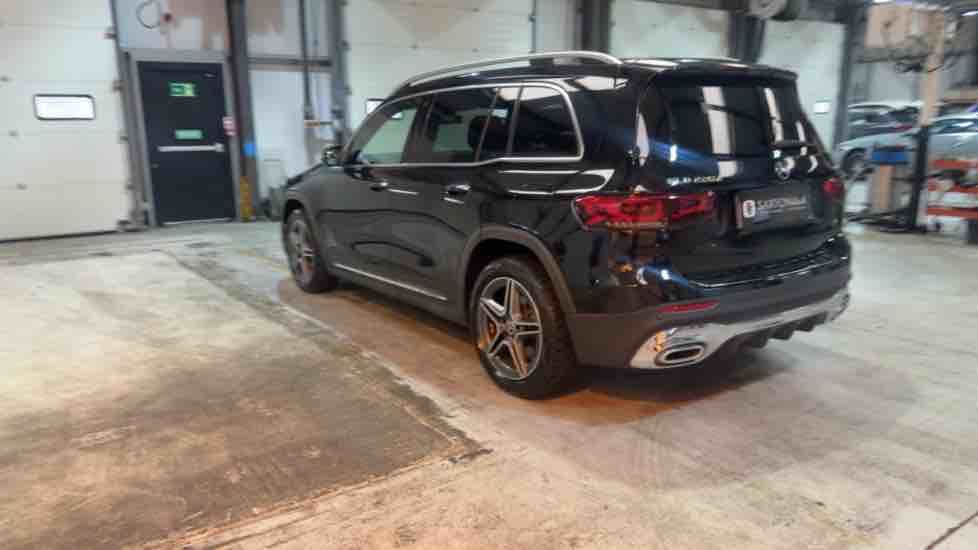 More views of Mercedes-Benz GLB