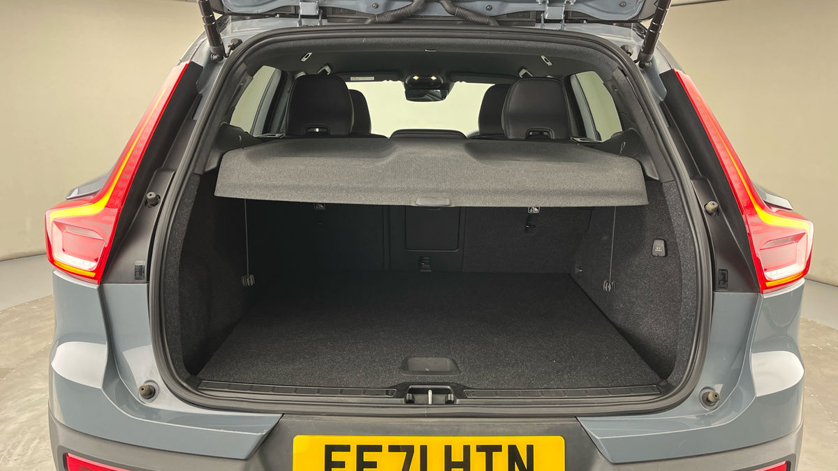 Volvo XC40 Image 11