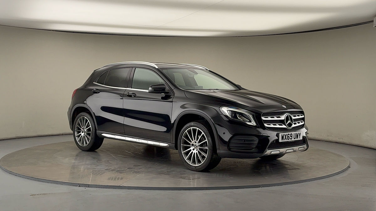 More views of Mercedes-Benz GLA