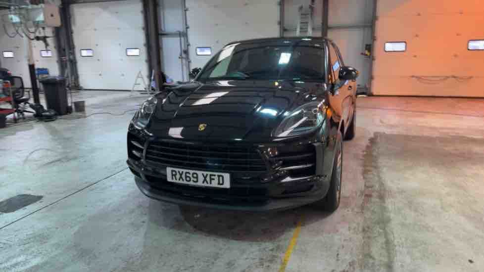 More views of Porsche Macan