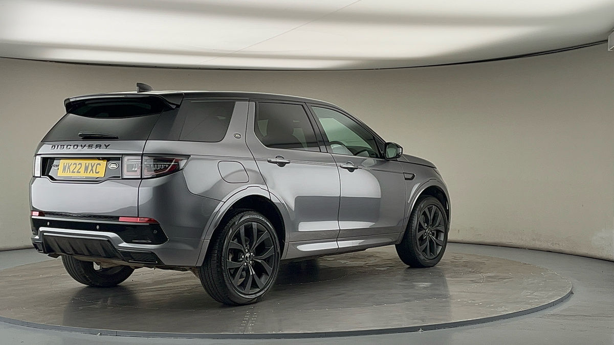 Land Rover Discovery Sport Image 21