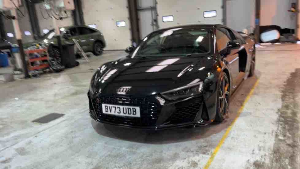 More views of Audi R8