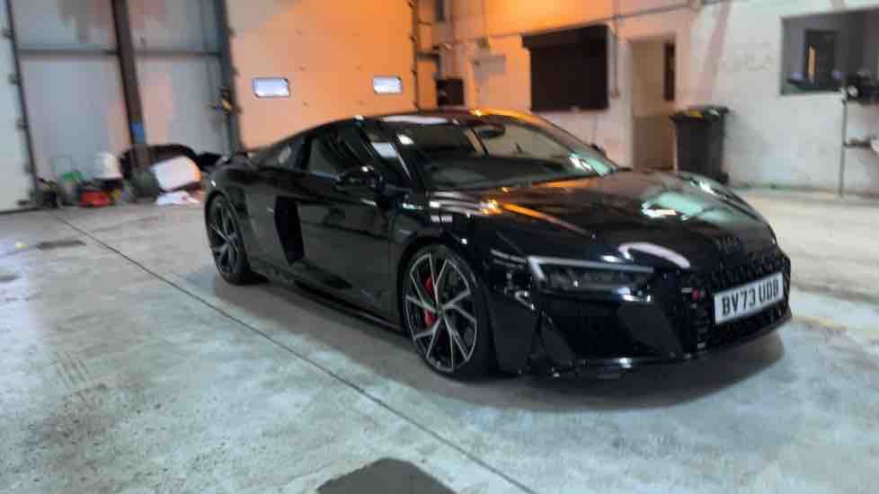 More views of Audi R8