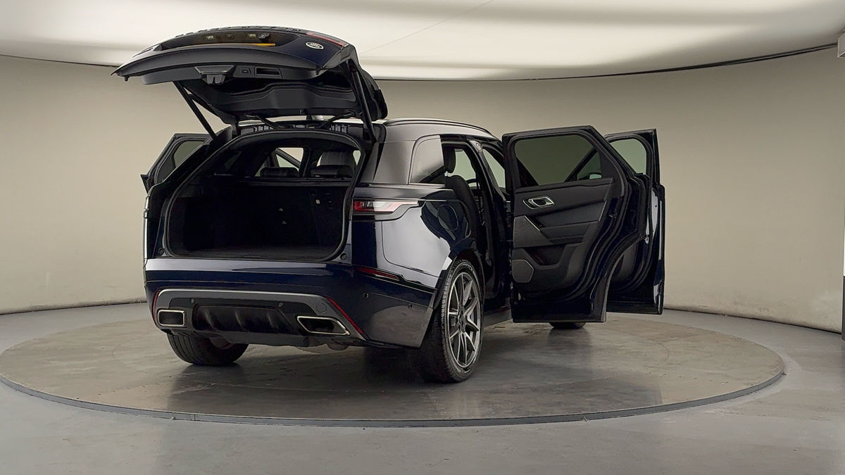 More views of Land Rover Range Rover Velar