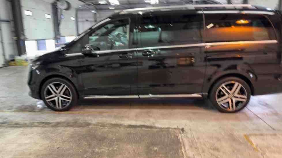 More views of Mercedes-Benz V Class