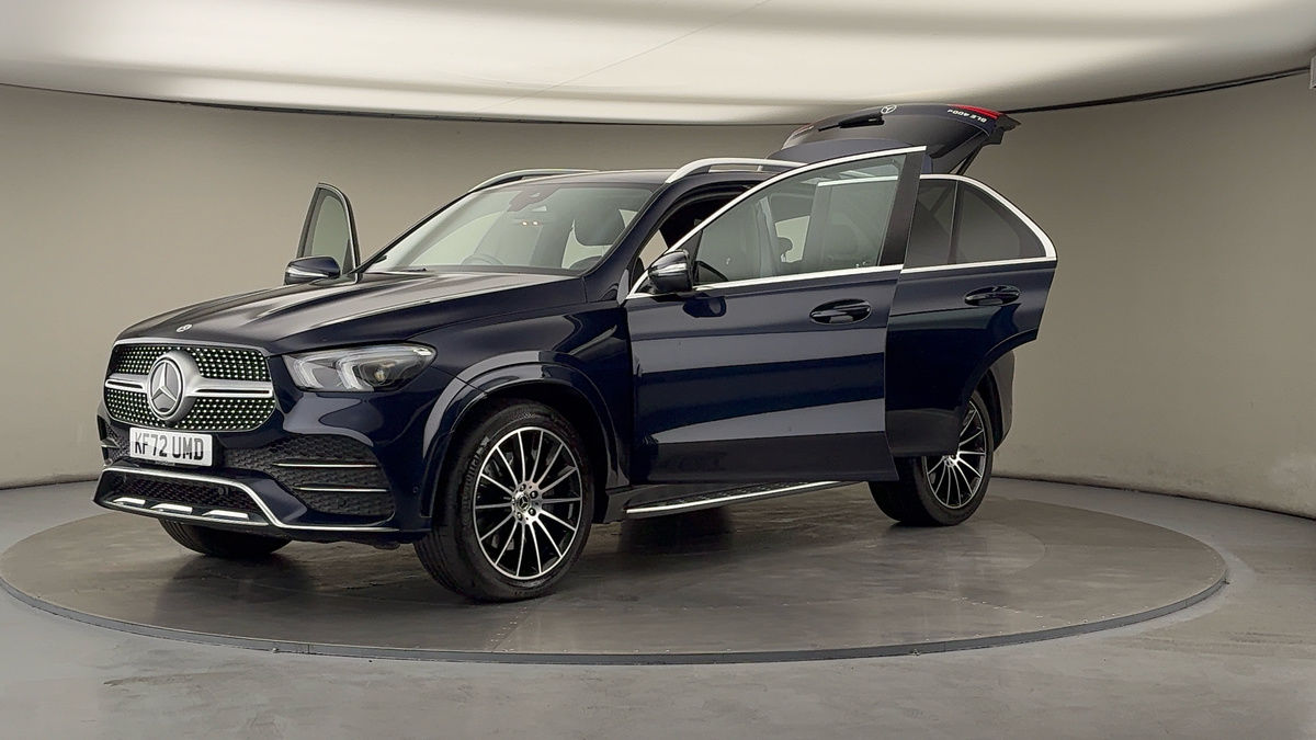 More views of Mercedes-Benz GLE