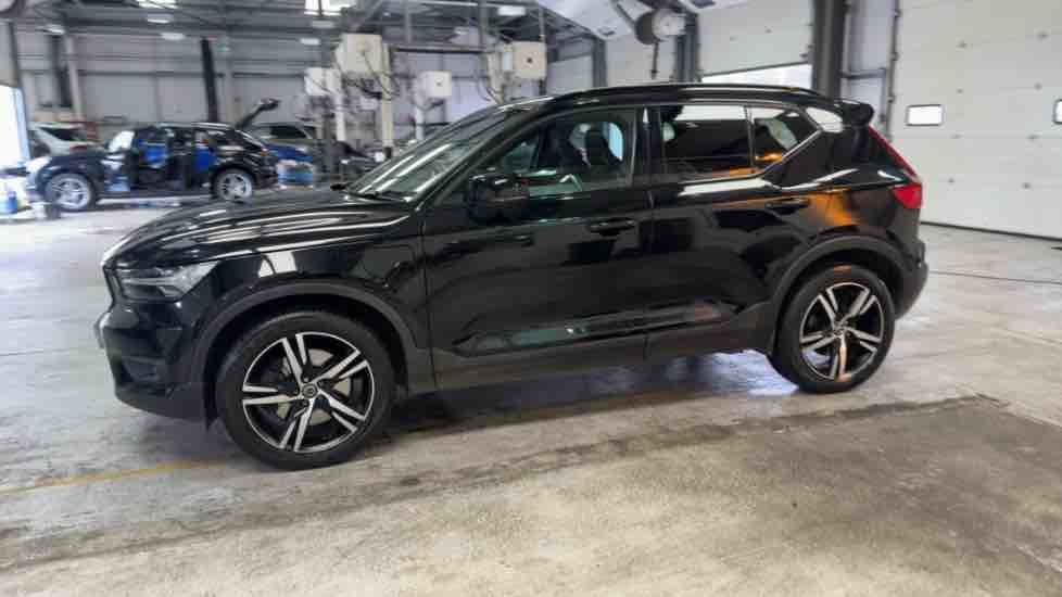 More views of Volvo XC40