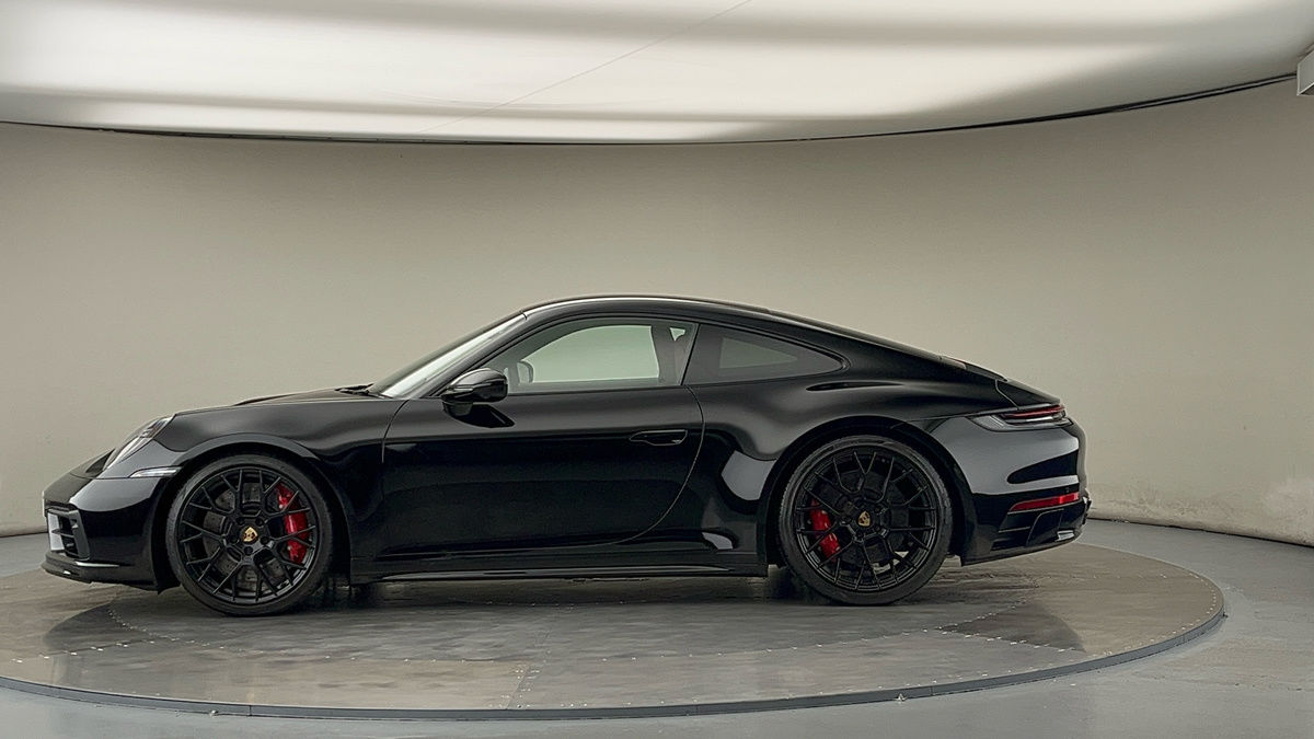 Porsche 911 Image 15
