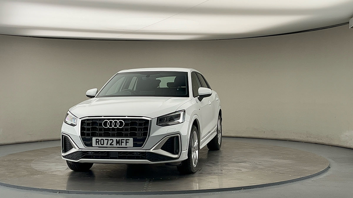 More views of Audi Q2