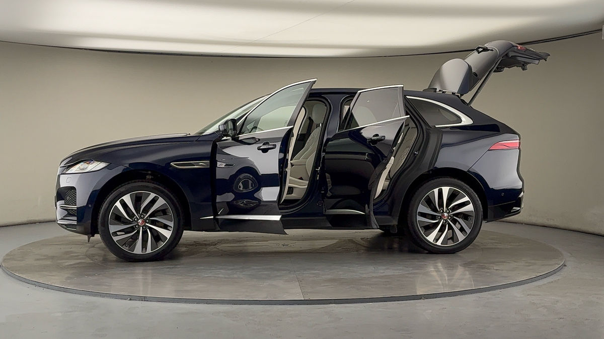 More views of Jaguar F-PACE