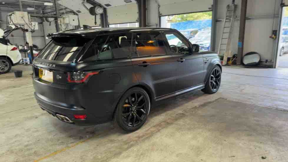 More views of Land Rover Range Rover Sport