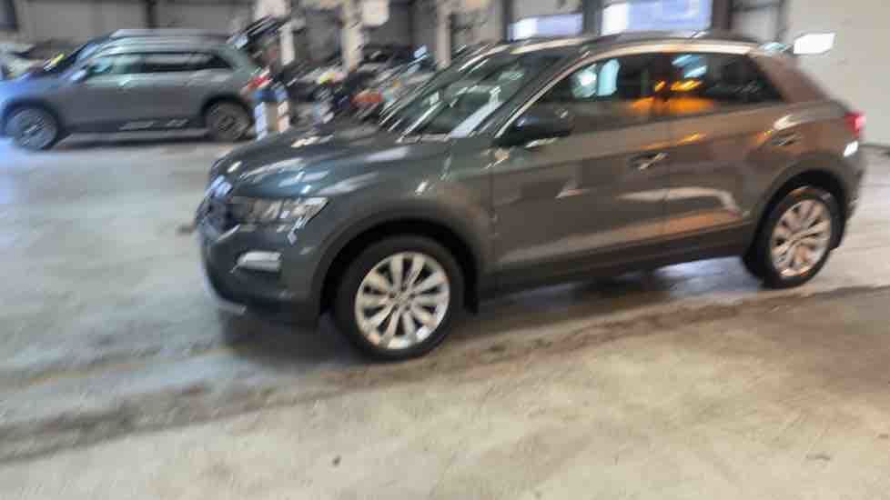 More views of Volkswagen T-Roc