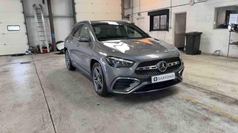More views of Mercedes-Benz GLA