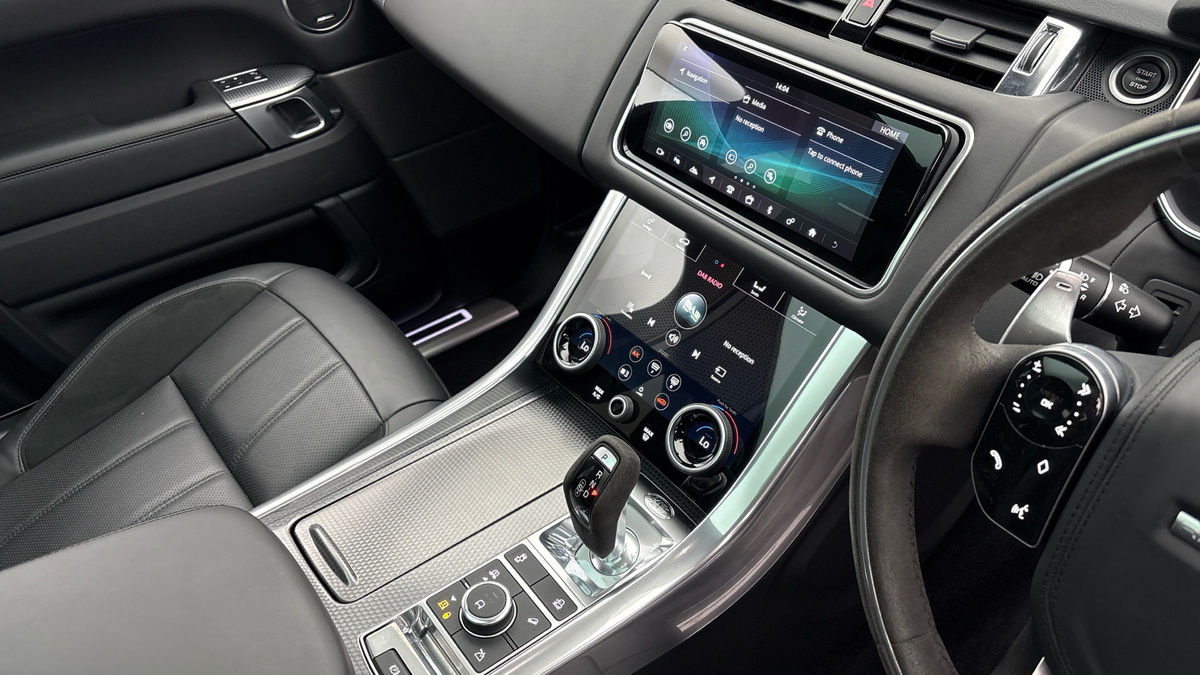 Land Rover Range Rover Sport Image 18