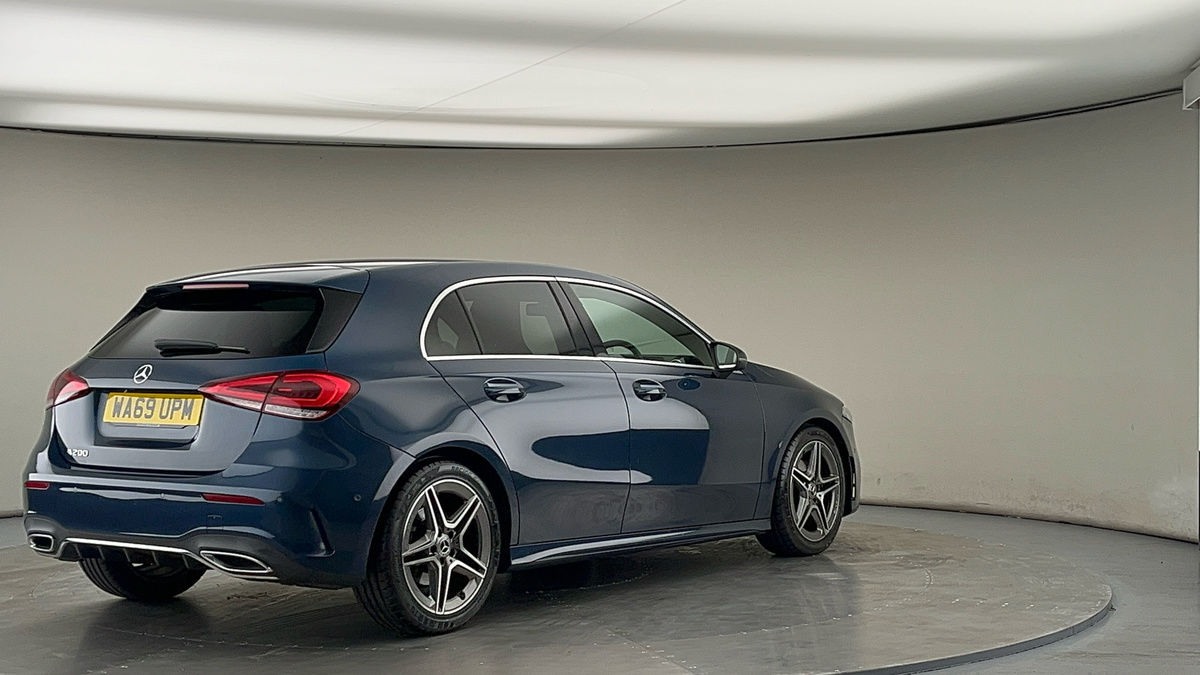 Mercedes-Benz A Class Image 21