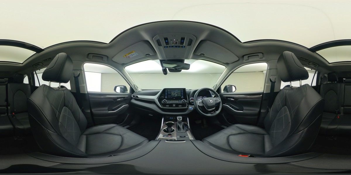 More views of Toyota Highlander