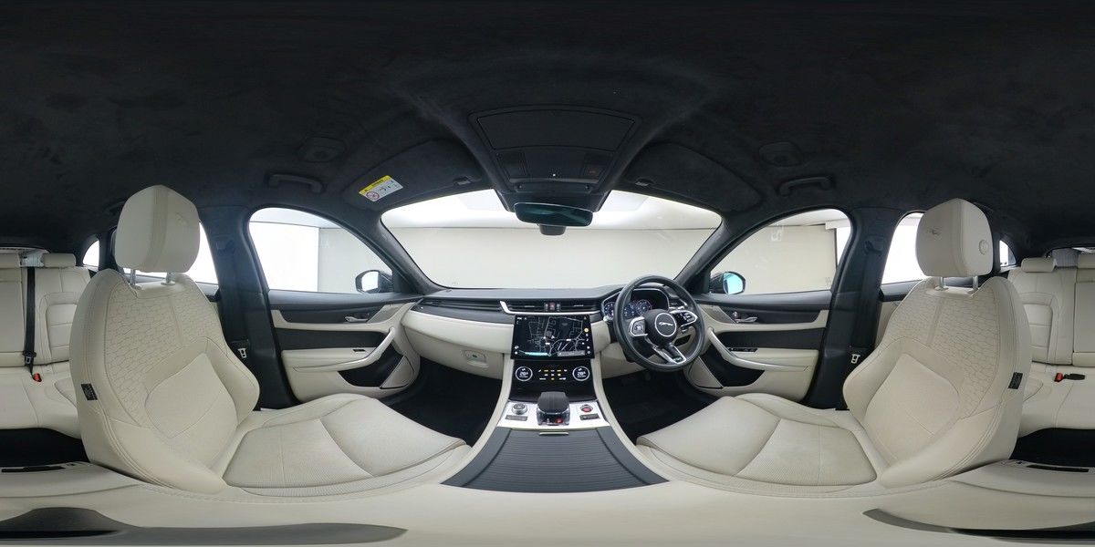 More views of Jaguar F-PACE