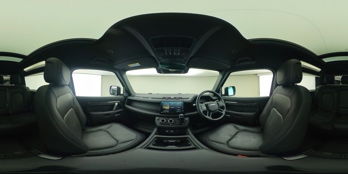 More views of Land Rover Defender 90