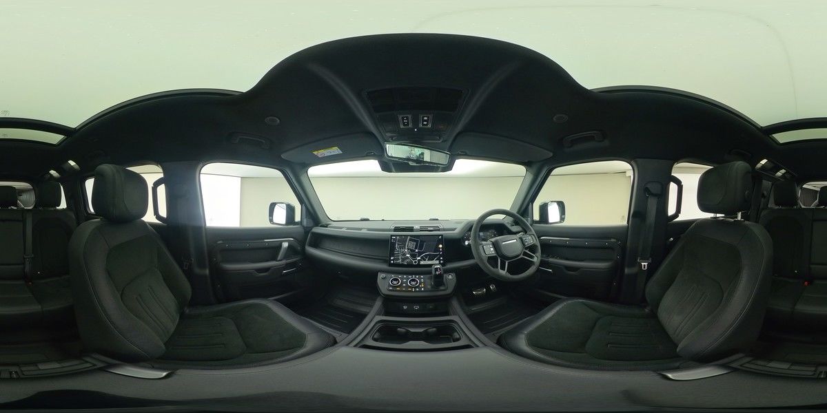 More views of Land Rover Defender 110